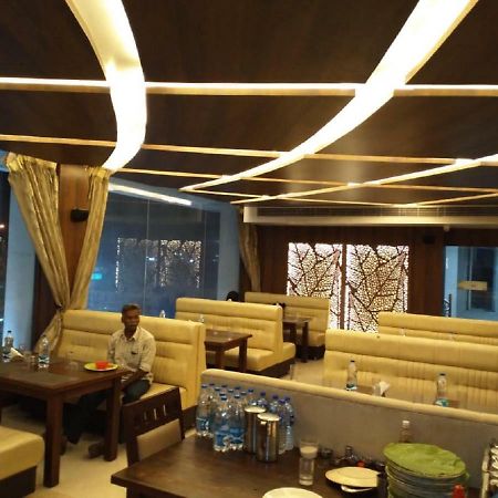 Saravanaa Residency มทุราย ภายนอก รูปภาพ
